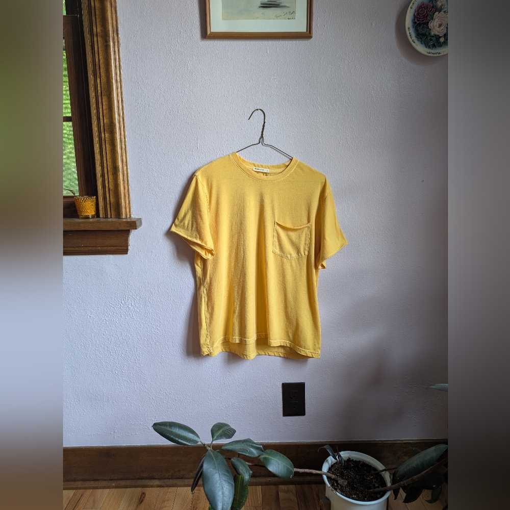 Marine Layer Yellow Short Sleeve Tee